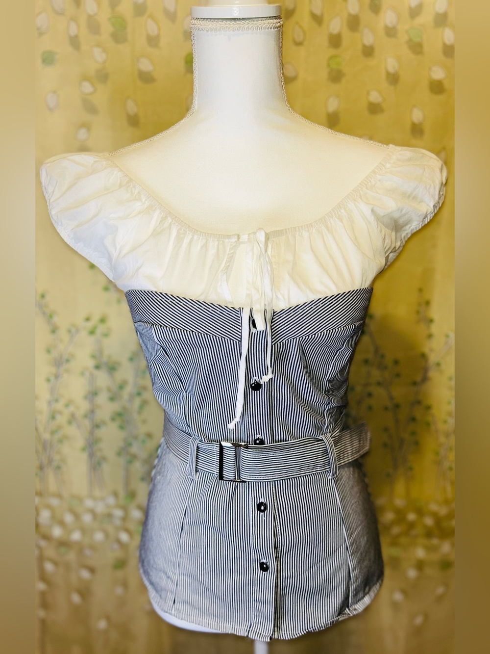 Vintage Y2K Charlotte Russe Pinstripe Corset Milkmaid Peasant Blouse Top Small